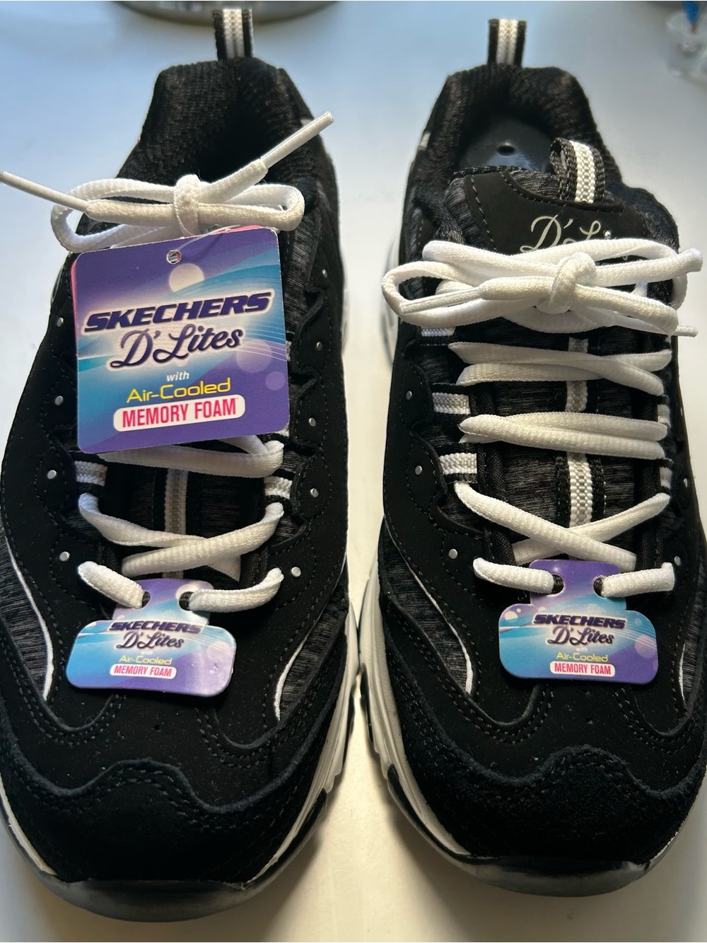 Skechers D'Lites Black & White Chunky Lace-Up Size 7 Sneakers - Picture 2 of 4